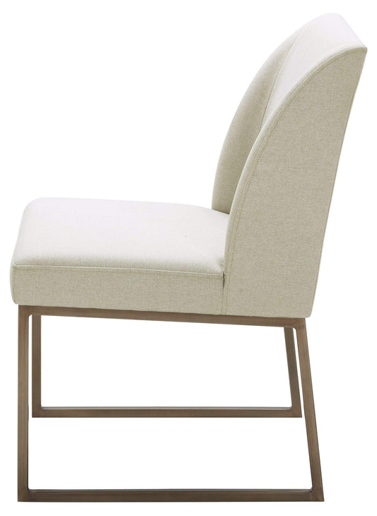 Rivet Dining Chair Messinggestell, moderner Stuhl